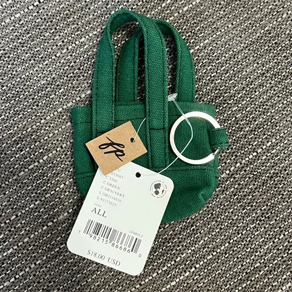 Free People (NWT) Green Mini Caravan Bag Charm. Keychain or Ring - Picture 4 of 5